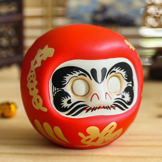 Daruma rouge